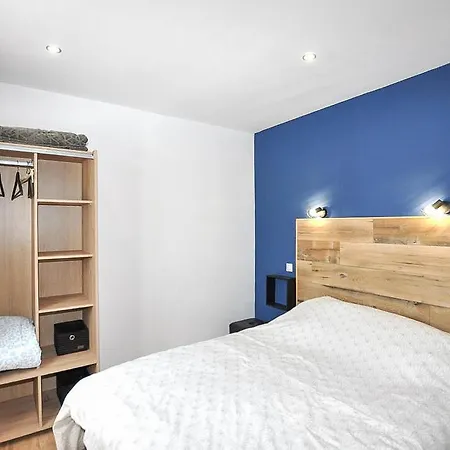 2 Bedroom Awesome In Ferienhaus
